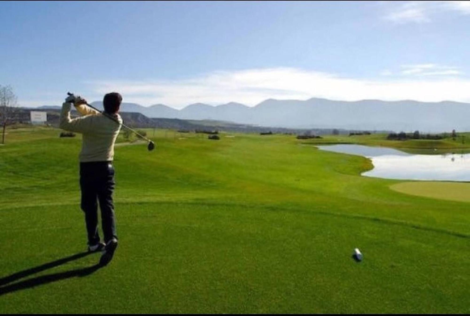 Coqueto Apto Con Vistas En Las Margas Golf N001 Sabiñánigo Esterno foto